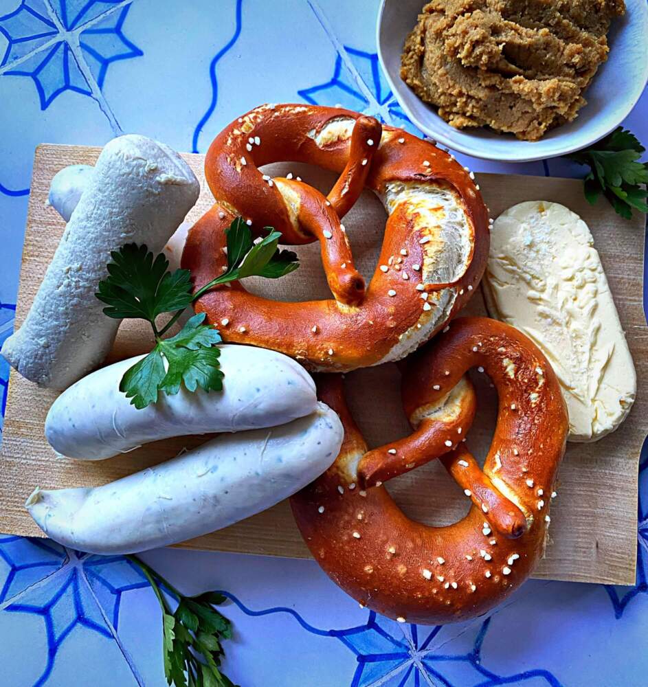 Weißwurst, Brezn und süßer Senf – das bayrische Frühstück