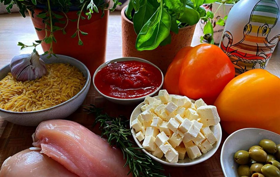 Schnelles One-Pot-Rezept: griechische Nudeln mit Hähnchen